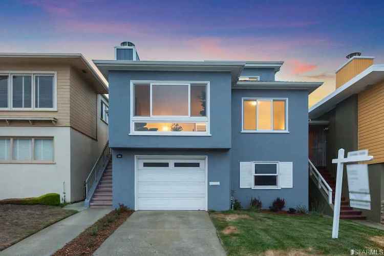 Daly City house. Boombox Storage