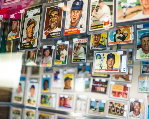 Best Way to Store Trading Cards